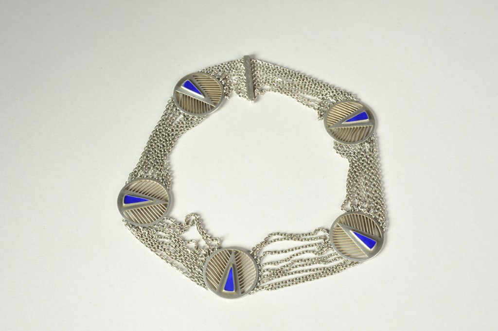 Theodor Fahrner und Franz Boeres: Collier de chien, um 1904. Foto: Matthias Hildebrandt